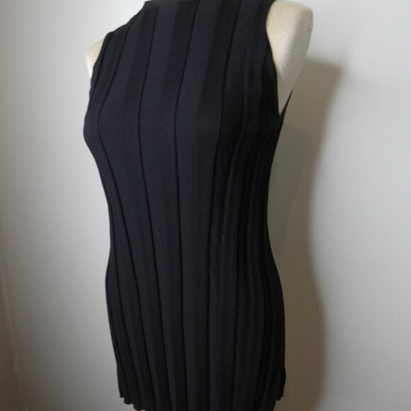 Sita Murt Spain Women's S Black Ribbed Sweater Top Sleeveless Stretch Viscose - Picture 2 of 10